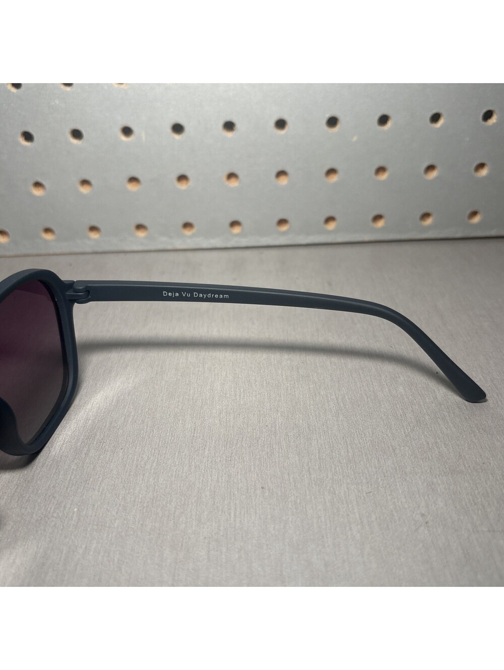 GOODR Sunglasses Retro G Blue Frames Deja Vu Daydream Purple Lenses Sunnies - Picture 3 of 9